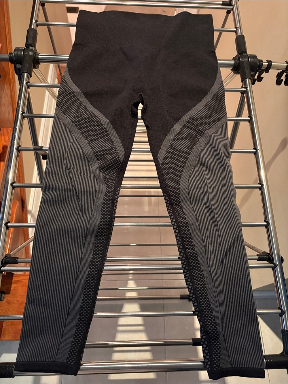Women’s thick leggings